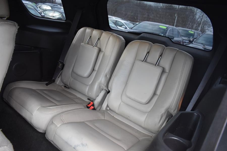 2014 Ford Explorer XLT photo