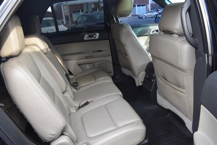 2014 Ford Explorer XLT photo