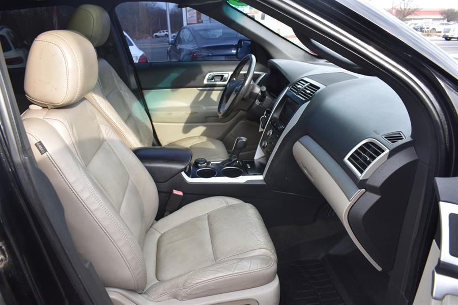 2014 Ford Explorer XLT photo