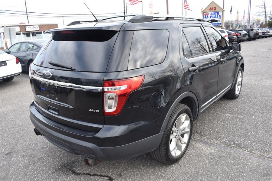 2014 Ford Explorer XLT photo