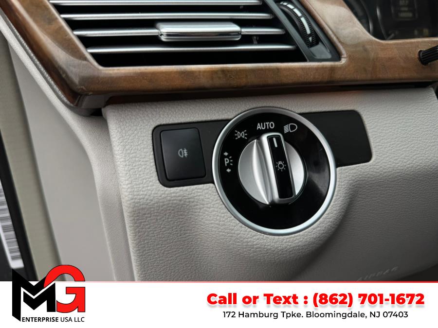 2012 Mercedes-Benz E-Class E350 4MATIC Luxury photo