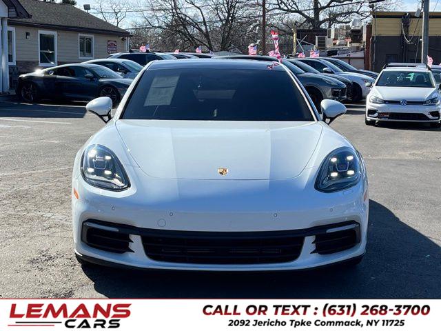 2018 Porsche Panamera 4 photo