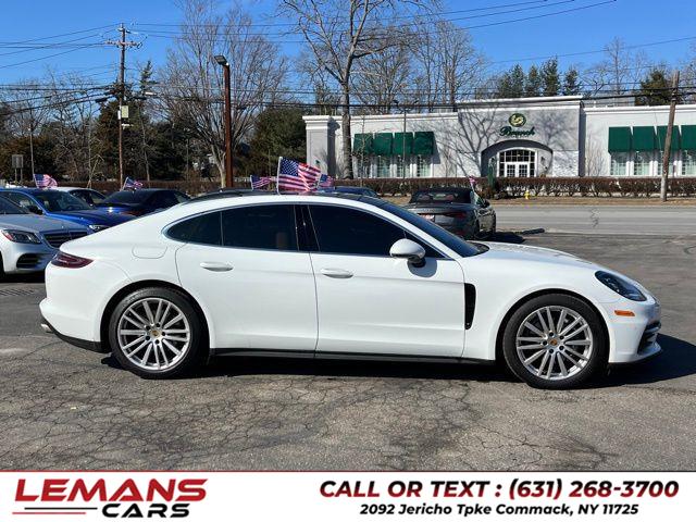 2018 Porsche Panamera 4 photo
