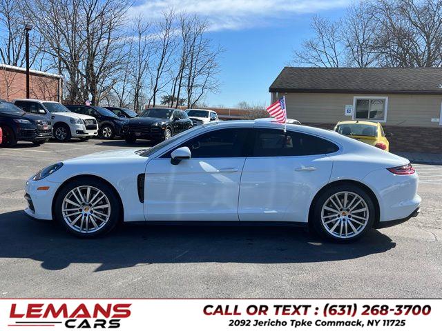 2018 Porsche Panamera 4 photo