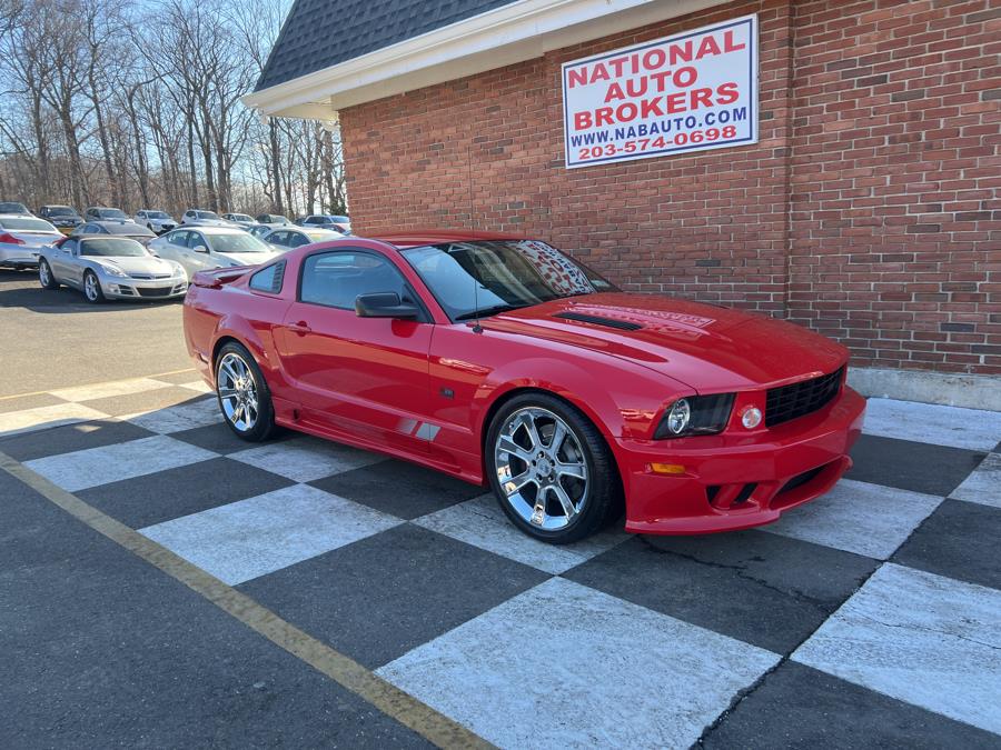 2006 Ford Mustang GT Deluxe photo