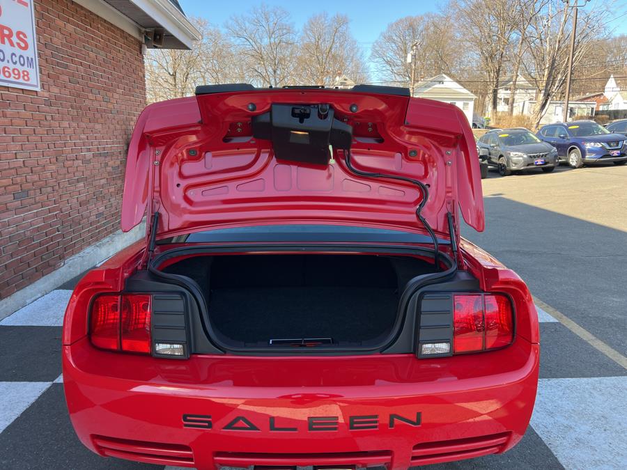 2006 Ford Mustang GT Deluxe photo