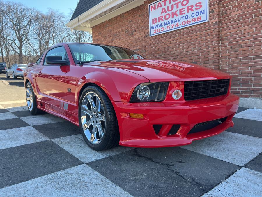 2006 Ford Mustang GT Deluxe photo
