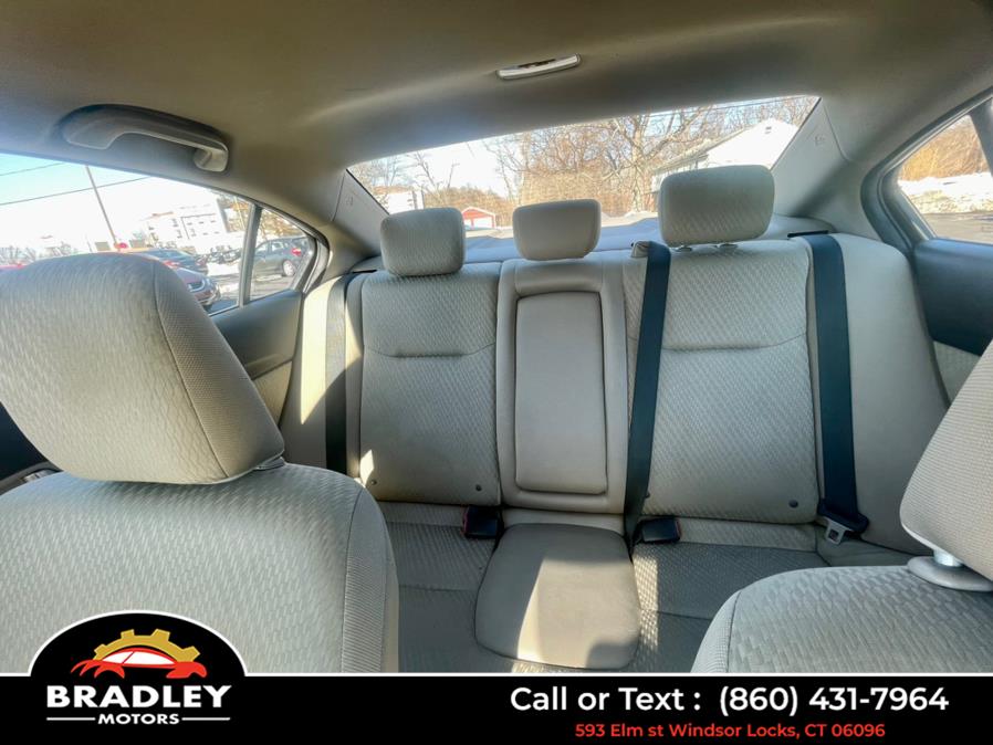 2015 Honda CIVIC SEDAN 4dr CVT EX photo