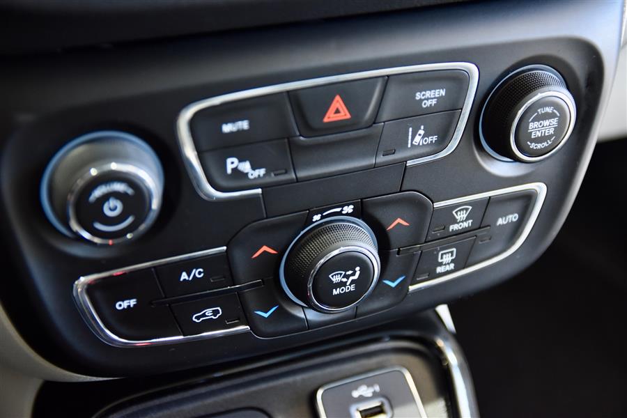 2021 Jeep Compass Limited photo