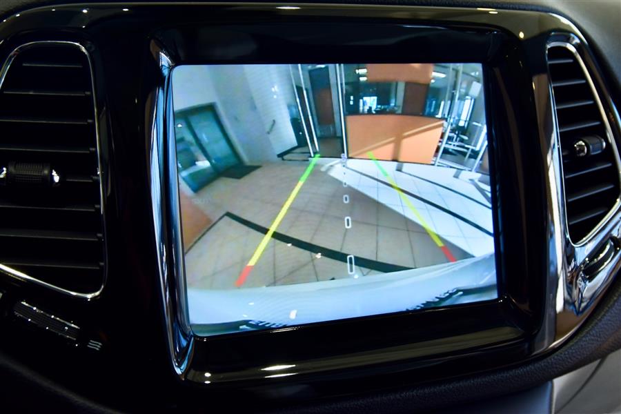 2021 Jeep Compass Limited photo