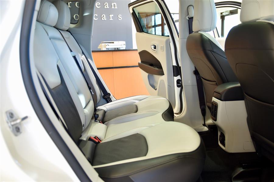 2021 Jeep Compass Limited photo