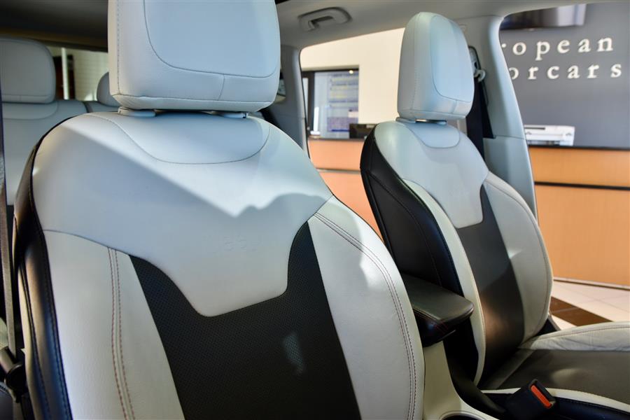 2021 Jeep Compass Limited photo