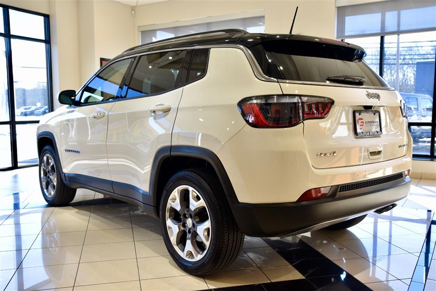 2021 Jeep Compass Limited photo
