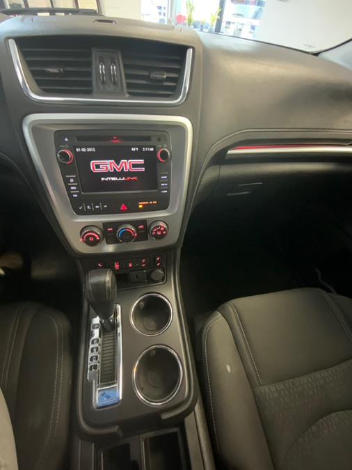 2016 GMC Acadia AWD 4dr SLE w/SLE-2fdf2 photo