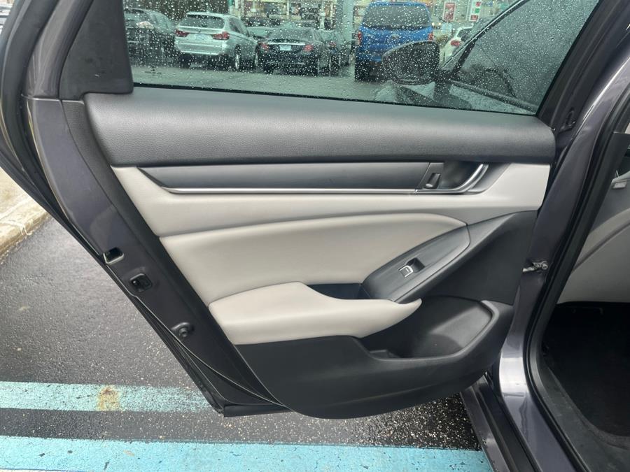 2018 Honda Accord photo