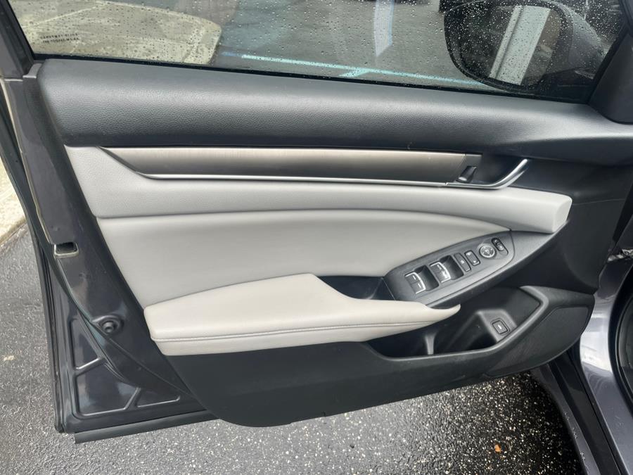 2018 Honda Accord photo