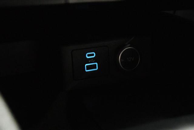 2021 Ford Escape Hybrid SEL photo