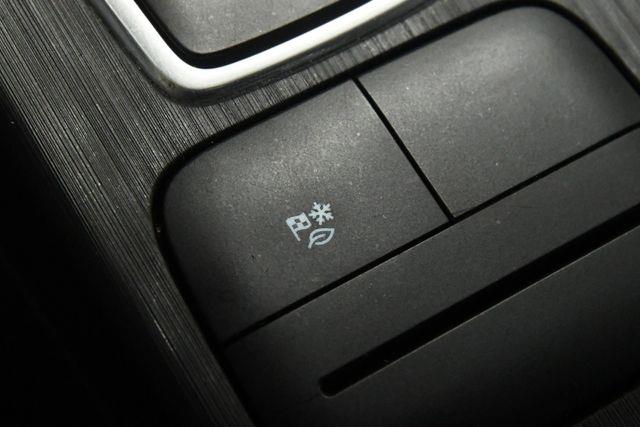 2021 Ford Escape Hybrid SEL photo