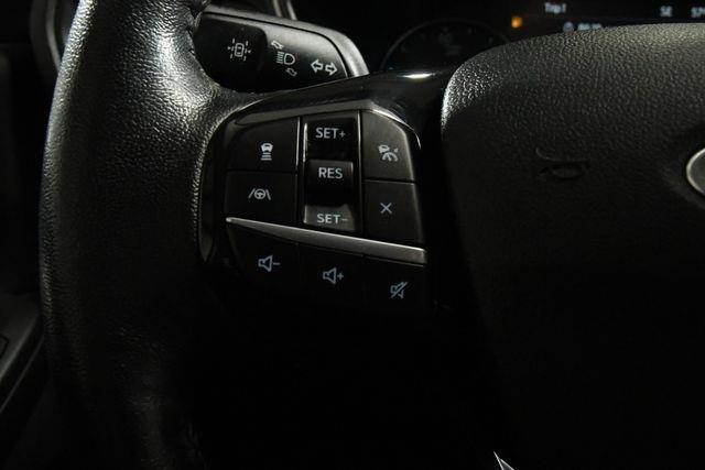 2021 Ford Escape Hybrid SEL photo