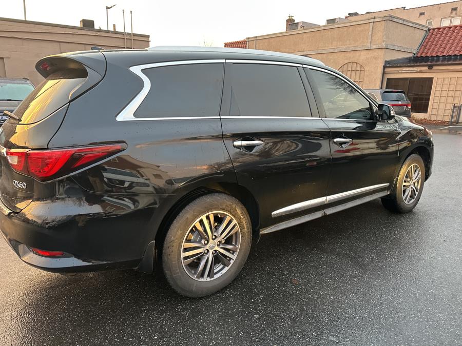 2018 Infiniti QX60 AWD photo