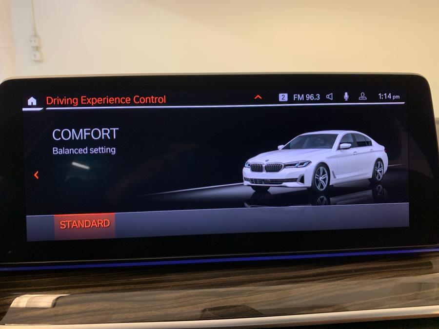 2021 BMW 5-Series 540i xDrive Sedan photo