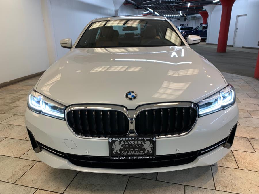 2021 BMW 5-Series 540i xDrive Sedan photo