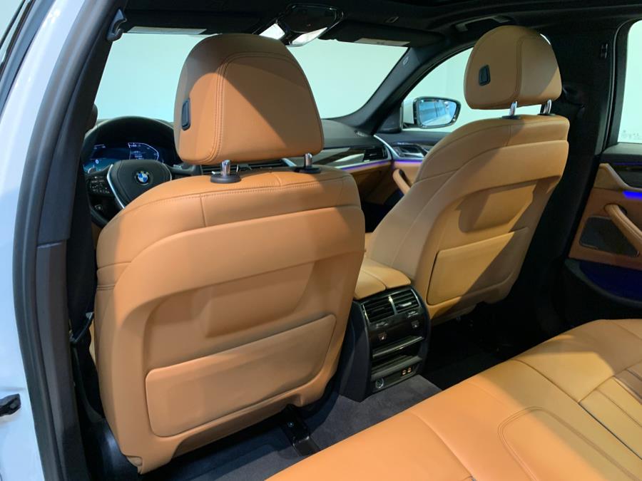 2021 BMW 5-Series 540i xDrive Sedan photo