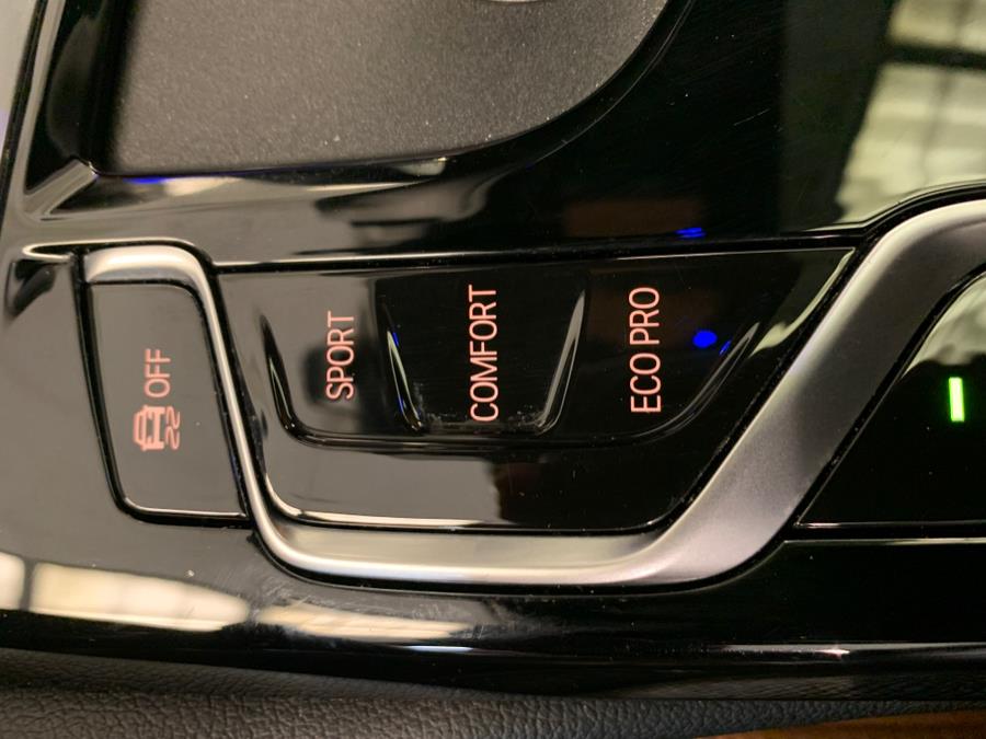 2021 BMW 5-Series 540i xDrive Sedan photo