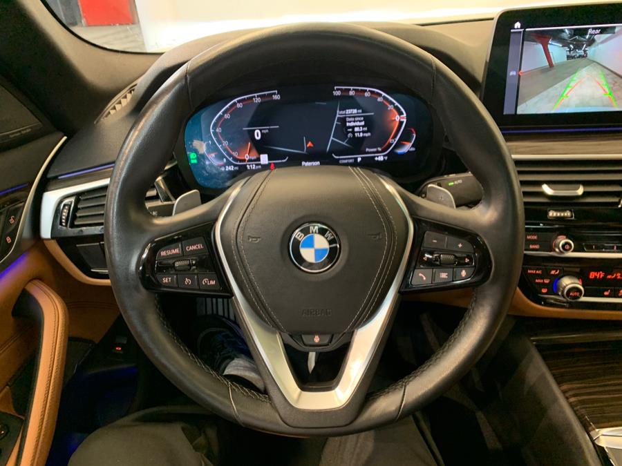 2021 BMW 5-Series 540i xDrive Sedan photo