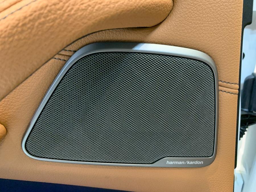 2021 BMW 5-Series 540i xDrive Sedan photo