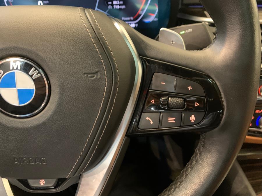 2021 BMW 5-Series 540i xDrive Sedan photo