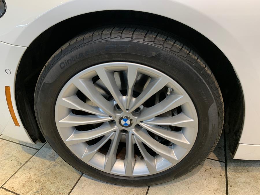 2021 BMW 5-Series 540i xDrive Sedan photo