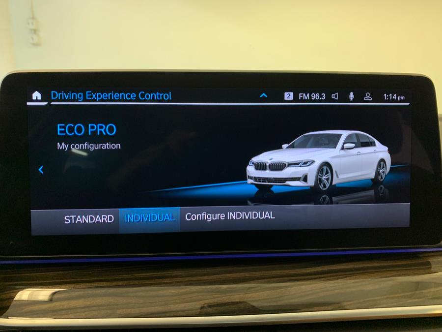 2021 BMW 5-Series 540i xDrive Sedan photo