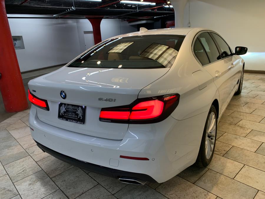 2021 BMW 5-Series 540i xDrive Sedan photo