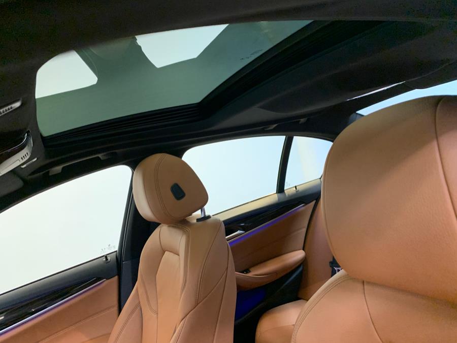 2021 BMW 5-Series 540i xDrive Sedan photo