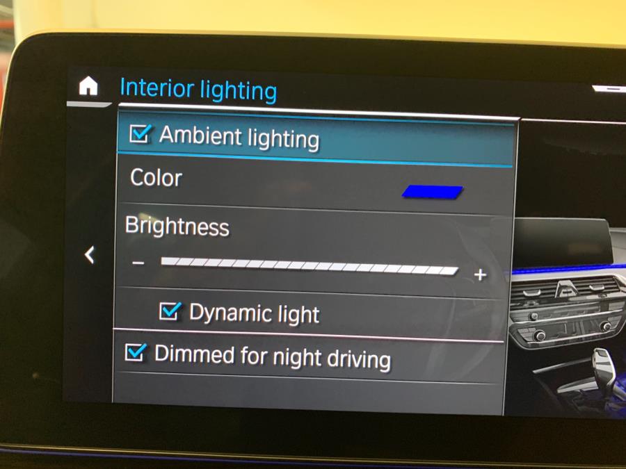 2021 BMW 5-Series 540i xDrive Sedan photo
