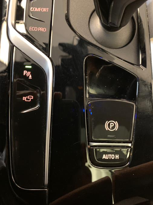 2021 BMW 5-Series 540i xDrive Sedan photo