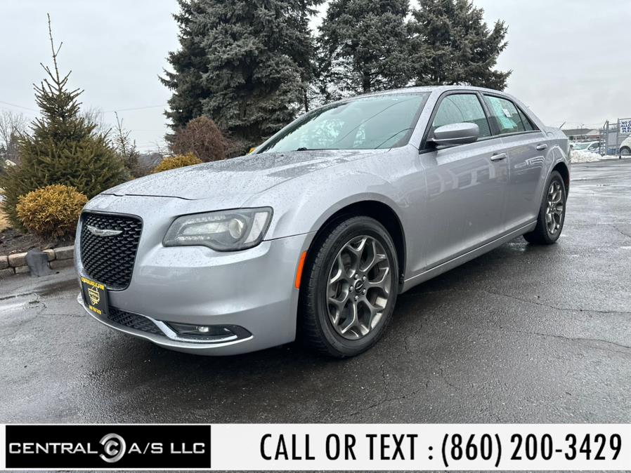 2015 Chrysler 300 4dr Sdn 300S AWD photo