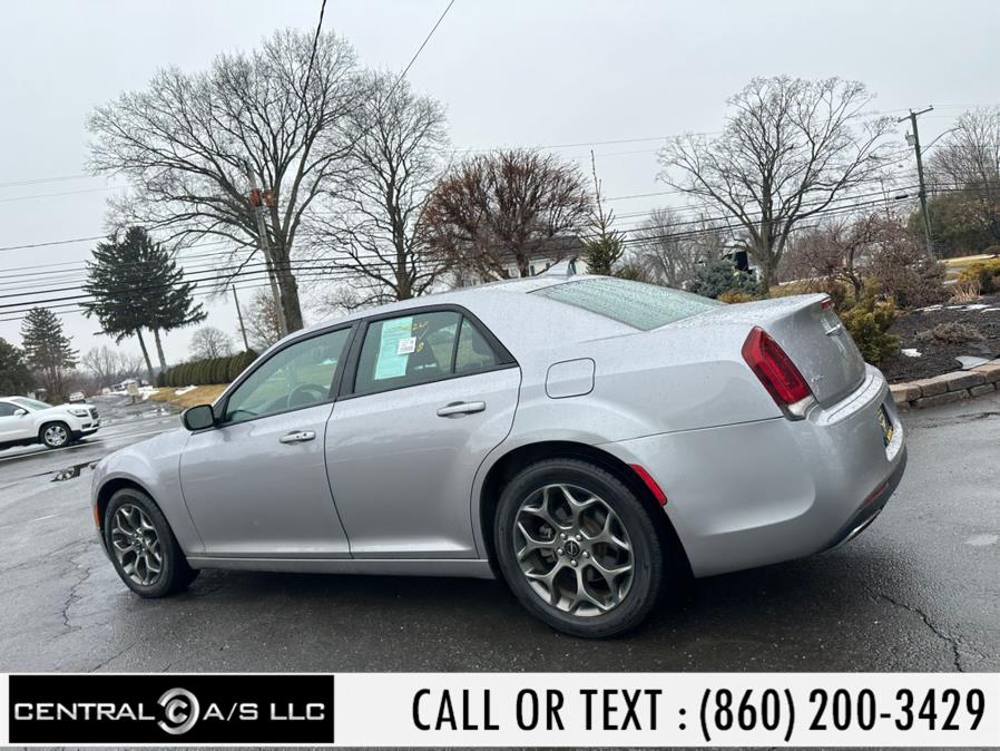 2015 Chrysler 300 4dr Sdn 300S AWD photo