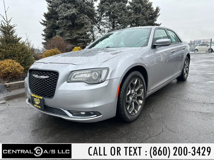 2015 Chrysler 300 4dr Sdn 300S AWD photo