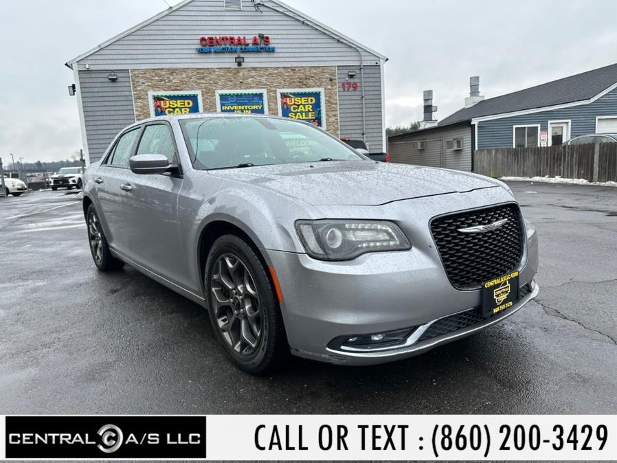 2015 Chrysler 300 4dr Sdn 300S AWD photo