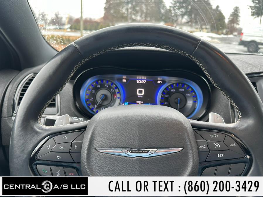 2015 Chrysler 300 4dr Sdn 300S AWD photo