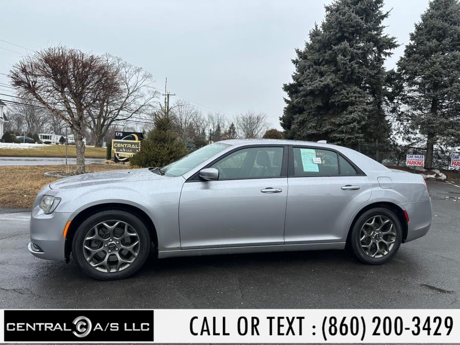 2015 Chrysler 300 4dr Sdn 300S AWD photo