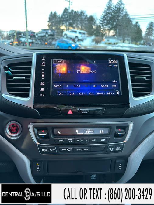 2017 Honda Ridgeline RTL-T 4x4 Crew Cab 5.3'' Bed photo