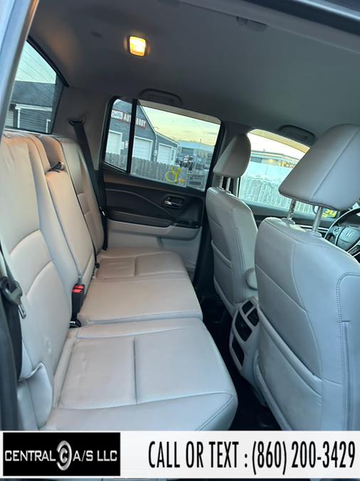 2017 Honda Ridgeline RTL-T 4x4 Crew Cab 5.3'' Bed photo