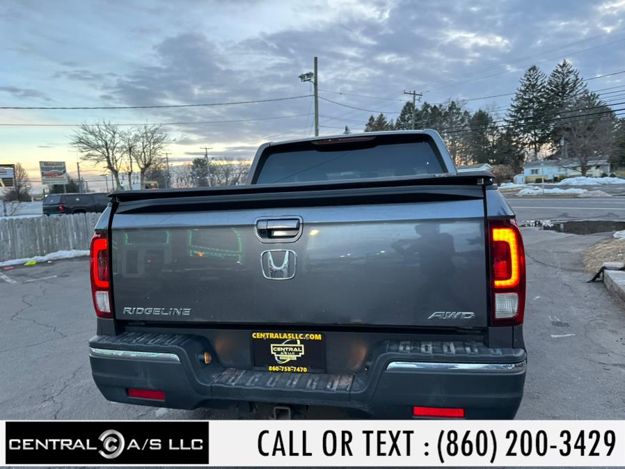 2017 Honda Ridgeline RTL-T 4x4 Crew Cab 5.3'' Bed photo