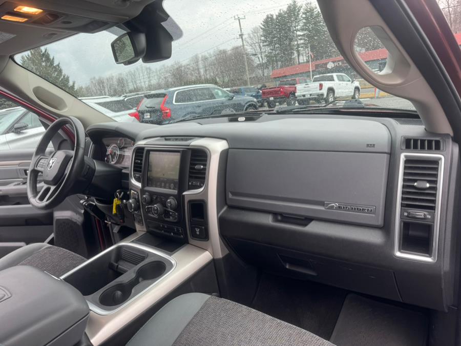 2017 RAM 1500 Big Horn 4x4 Crew Cab 5''7