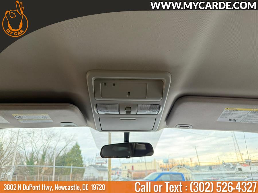 2019 Nissan Titan 4x4 Crew Cab SV photo