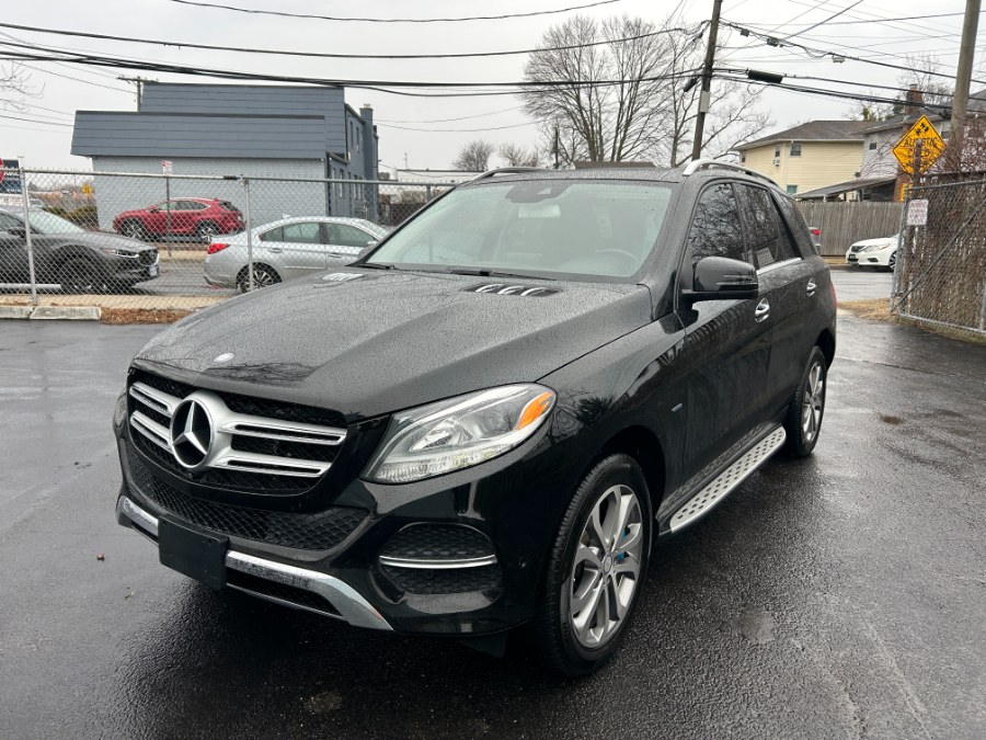2017 Mercedes-Benz GLE 550e 4MATIC SUV photo