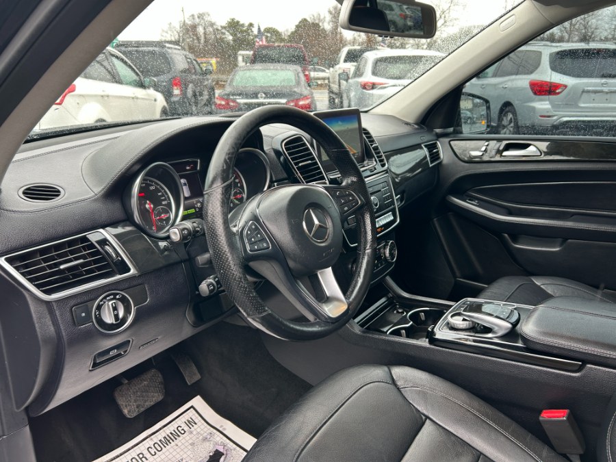 2017 Mercedes-Benz GLE 550e 4MATIC SUV photo